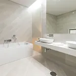 Grapple Hotel&spa Hotel