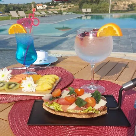 Grapple & Отель 4*