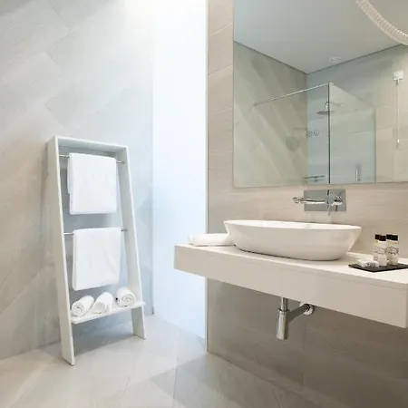 Grapple Hotel&spa