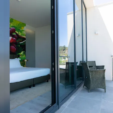 Grapple & Отель 4*