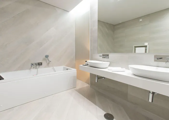 Grapple Hotel&spa Hotel